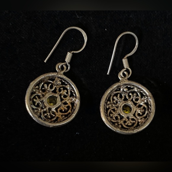 Beautiful Earrings -Silvertone - Yellow Stone - Picture 2 of 3